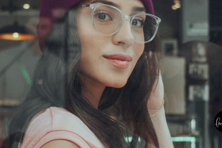 Fashionable woman wearing eyeglasses