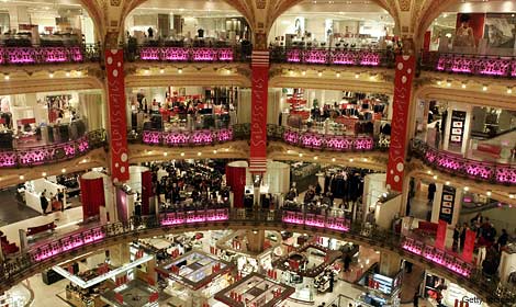 Paris On A Budget Travel And Shopping Tips