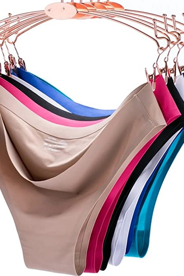 Seamless panties that don't show panty lines