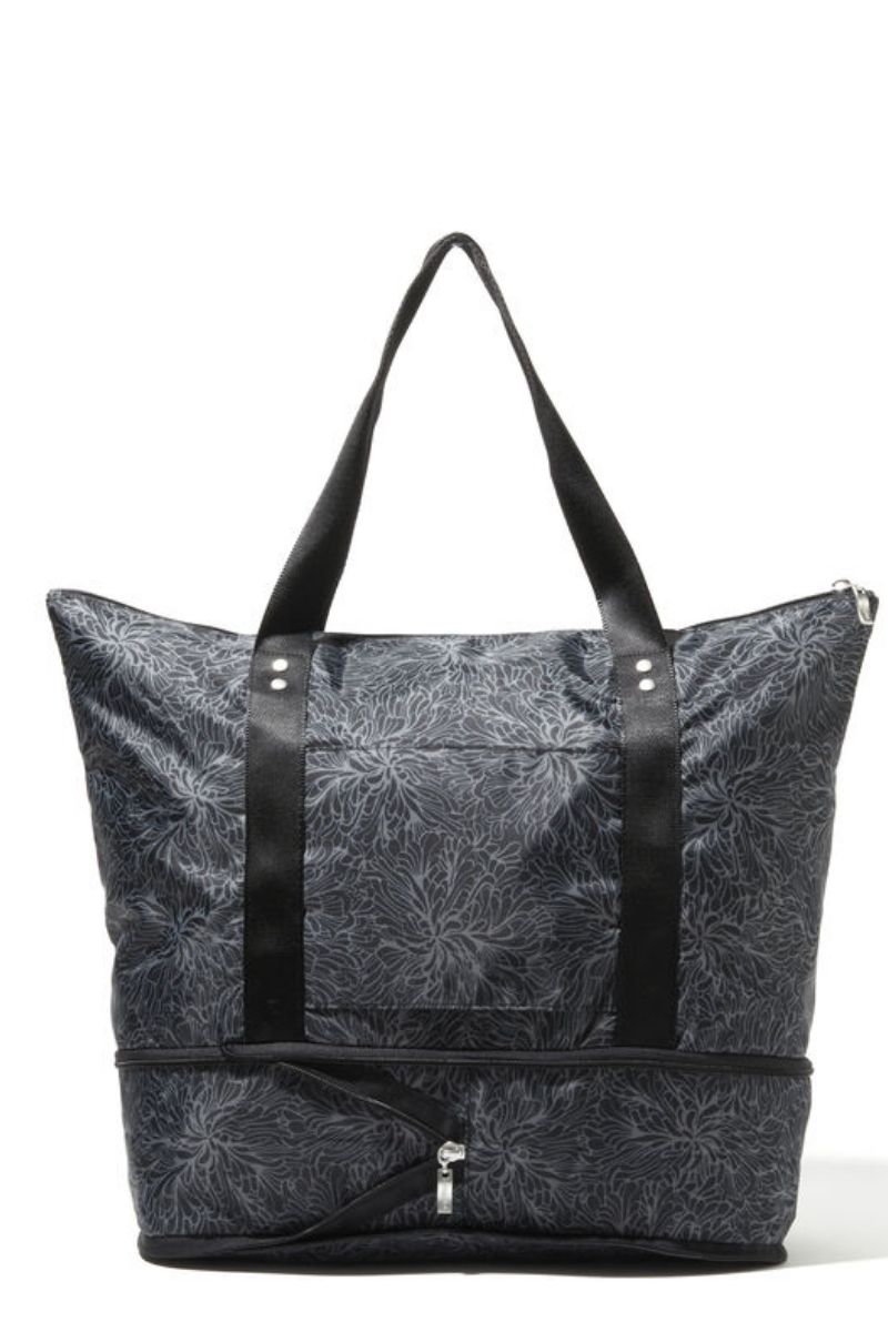Expandable, packable tote bag from Baggallini.