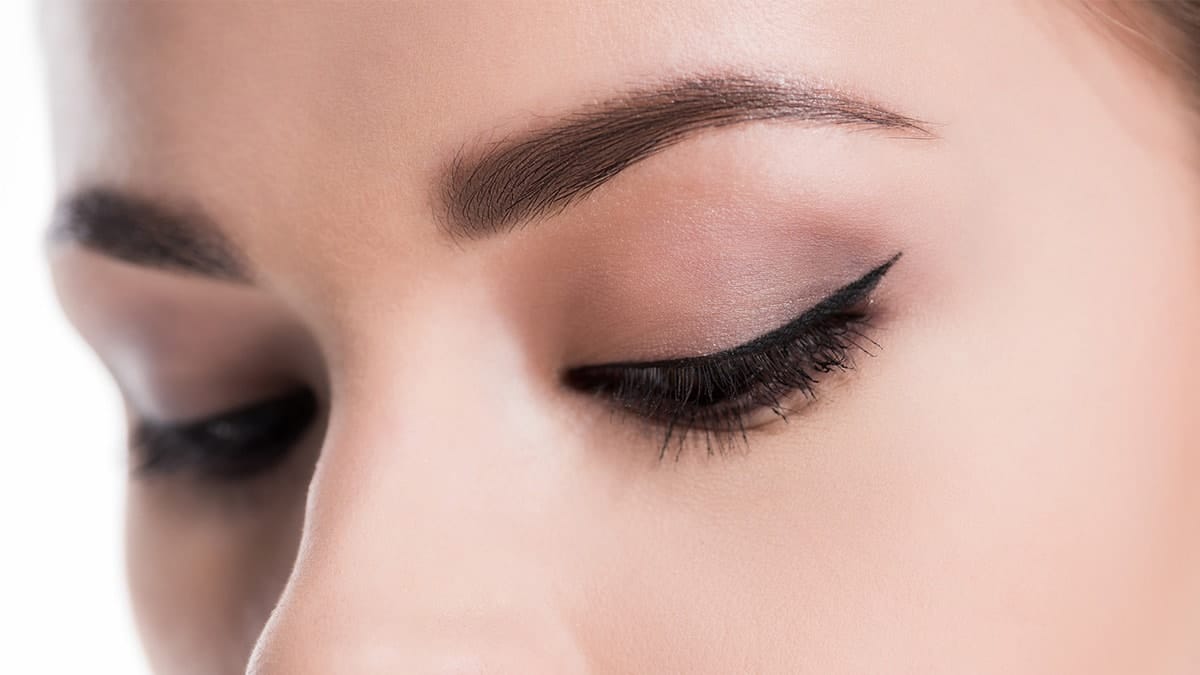 Close up of woman's eyebrows