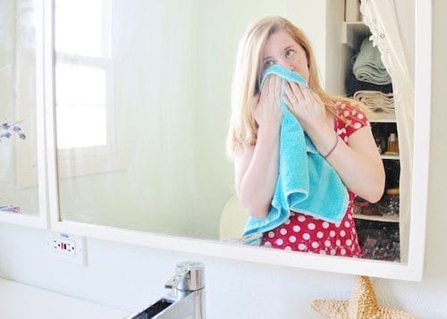 DIY Face Scrub Recipe: Coffee, Baking Soda & Honey 6 Rinse and Dry