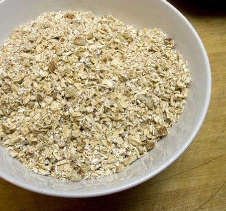 Easy, Quick, All-Natural DIY Facial Recipes 2 Oatmeal