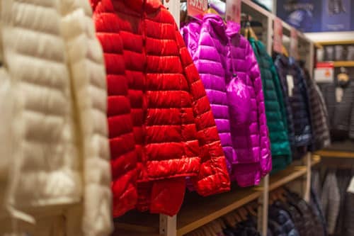 Puffer jackets in different colors