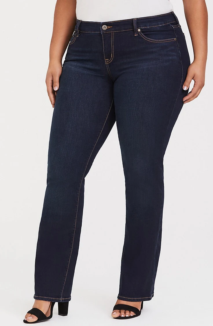 Plus size bootcut jeans in dark wash