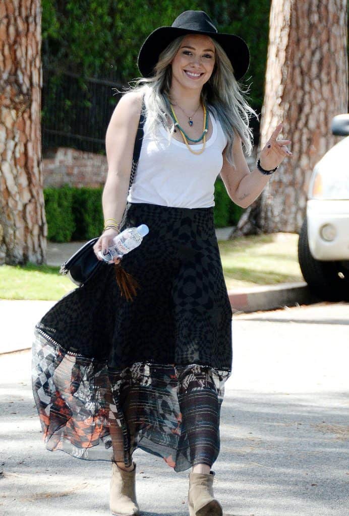 Hilary Duff Sighted Walking in Beverly Hills on April 26, 2015