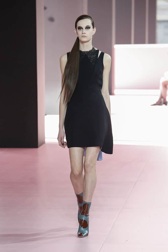 Wearable Runway Fashion — 10 Looks from AW 2016 4 runway fashion model wearing dior