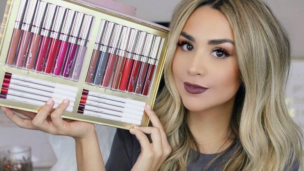 Lip Liner 1