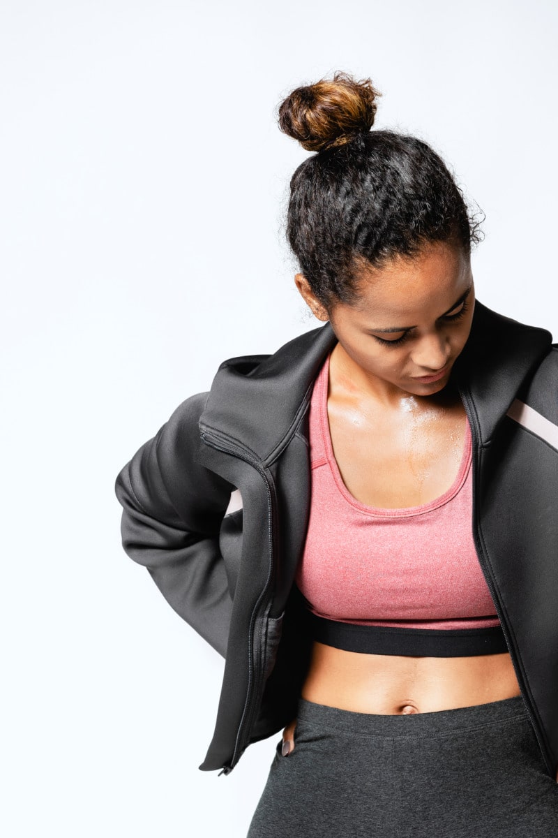 6 Killer Sports Bra Outfits for In or Out of the Gym • budget FASHIONISTA