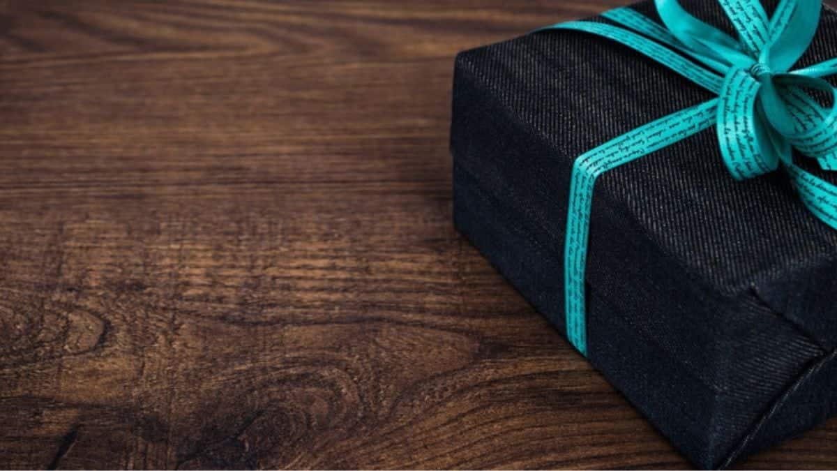 Wrapped generic gift on table.