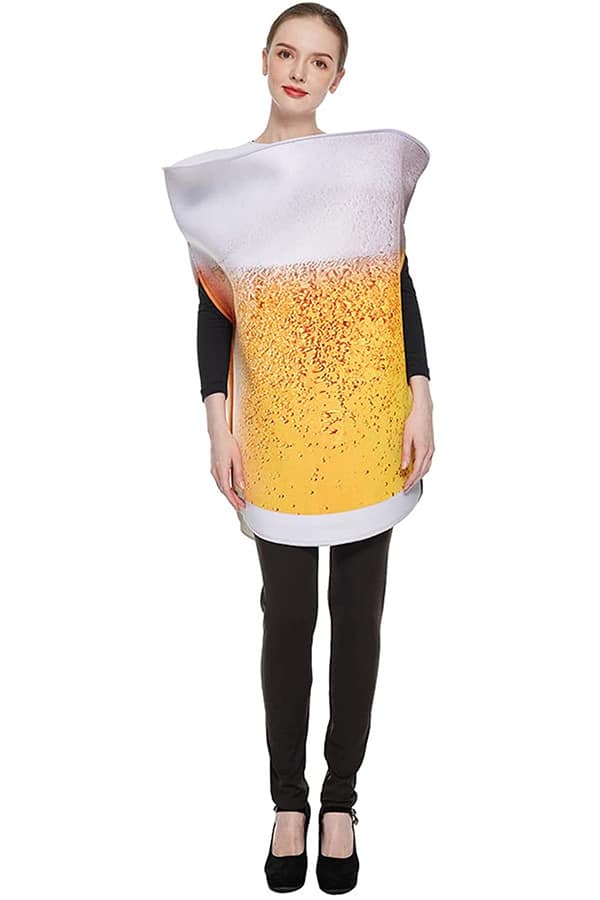 5 Easy Halloween Costumes That Aren't Trashy 4 Woman wearing easy Halloween costume -- a glass of beer.