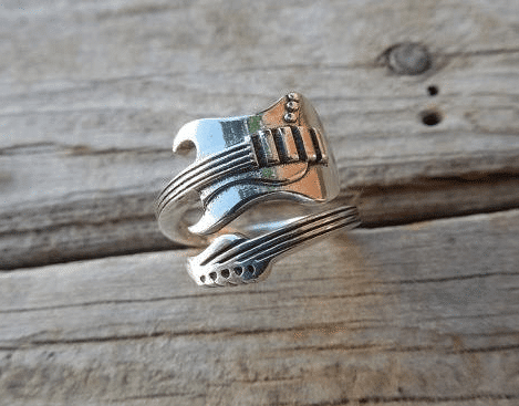Guitar themed ring