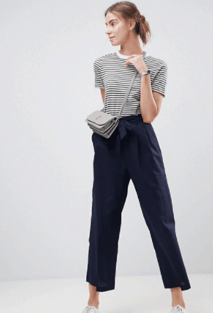 How to Wear Capris If You’re Tall 4 Navy wide legged crop pants for tall women