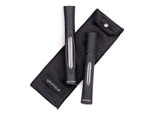 black containers of fiber mascara