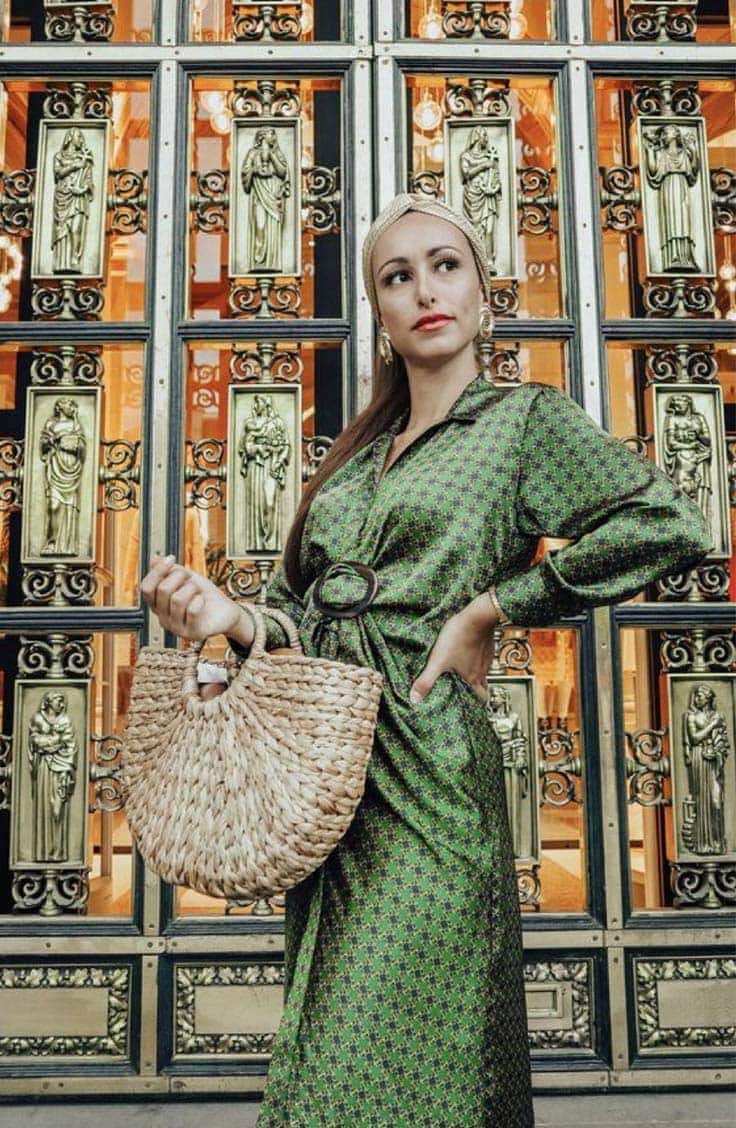 Style blogger Zlatina Jekova of La Elegantia wearing a silk dress
