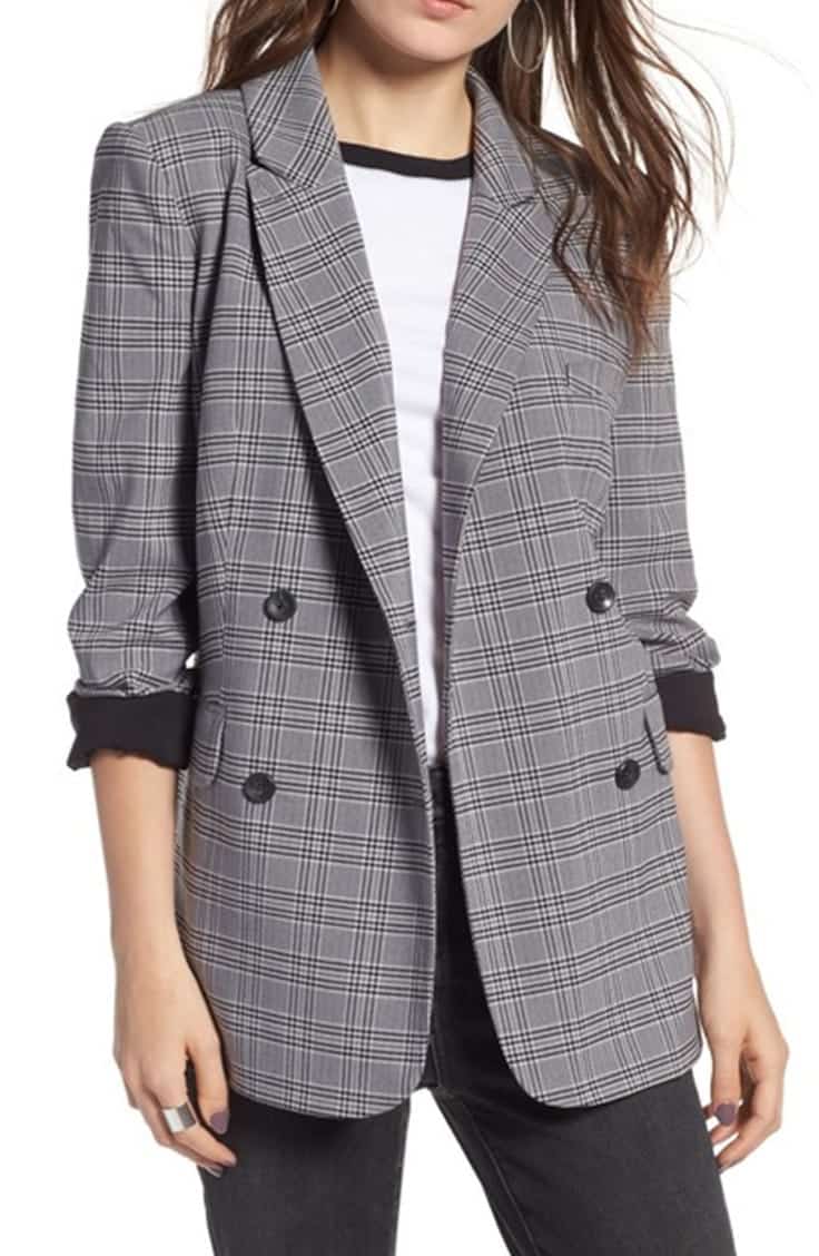 Oversized blazer in plaid