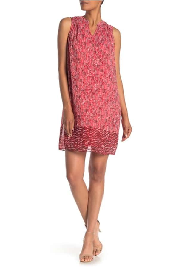 5 flattering summer styles to try now 2 Printed sleeveless shift dress