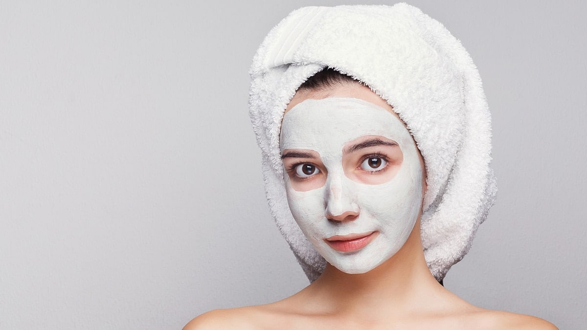 homemade facial with oatmeal