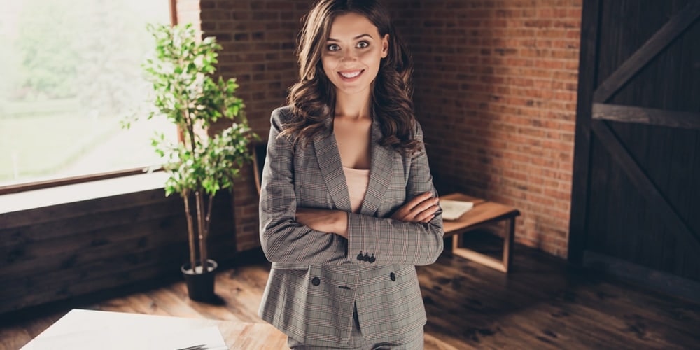 Woman wearing trending work suit