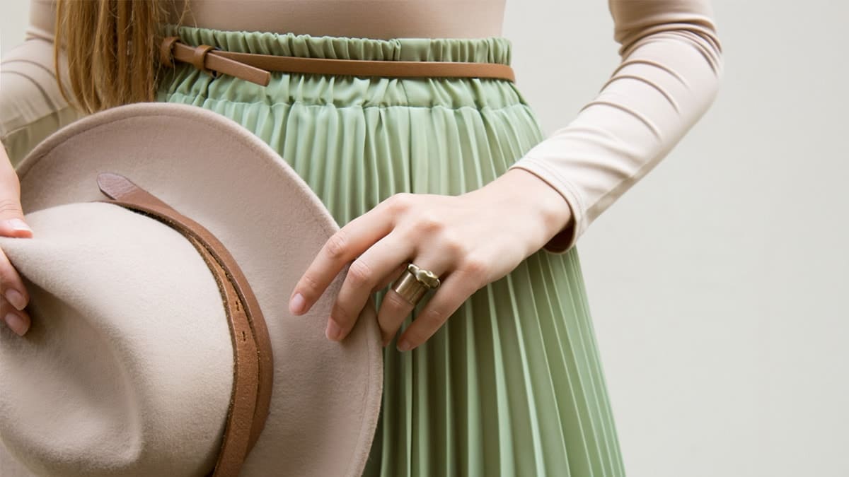 Mom Outfits: 6 Cute Looks That Are Perfect For Fall