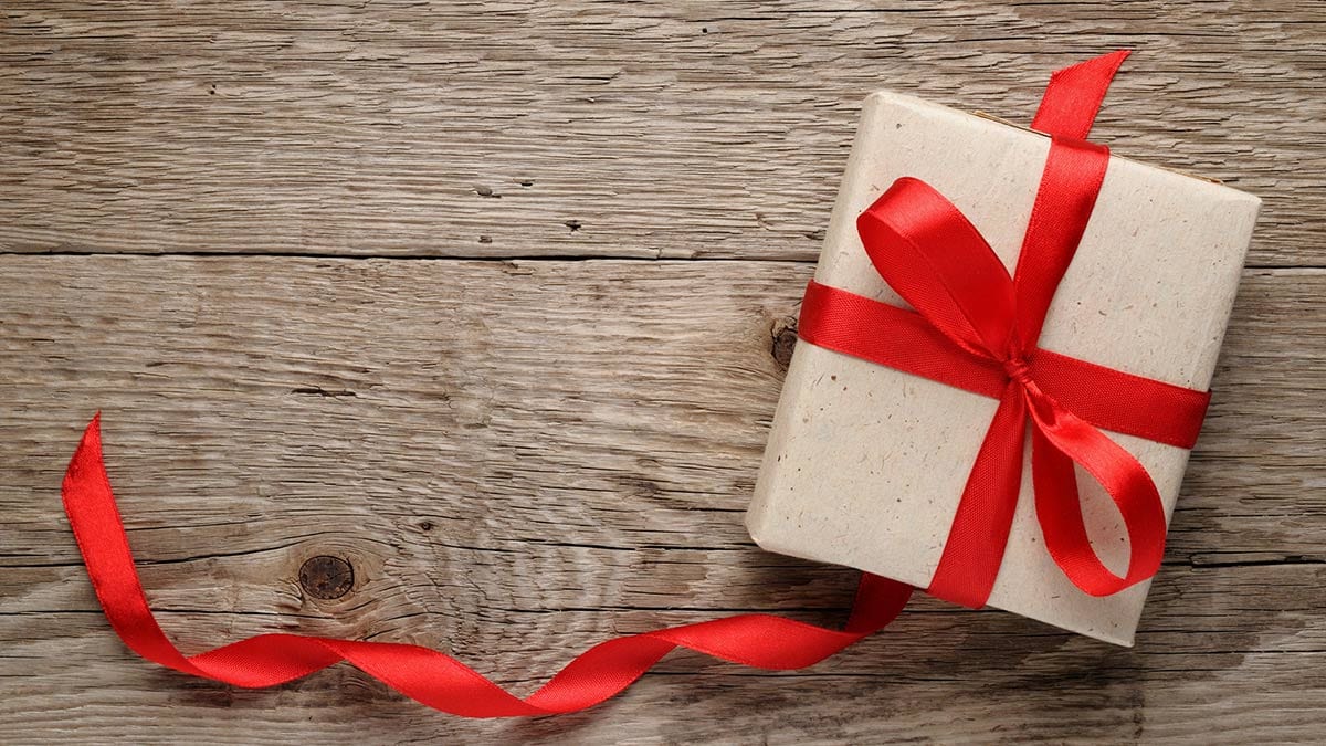 Shop Well and for Good: These Are The Gift Guides We’re Shopping Now