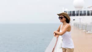 Set Sail in Style — You Should Wear These 8 Things on Your Next Cruise Vacation