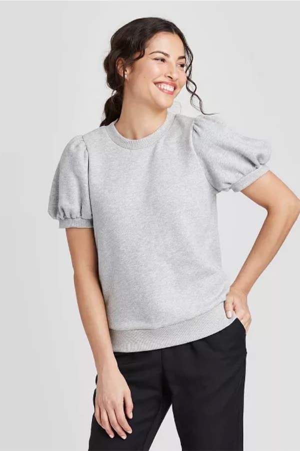 Puff sleeve sweatshirt 