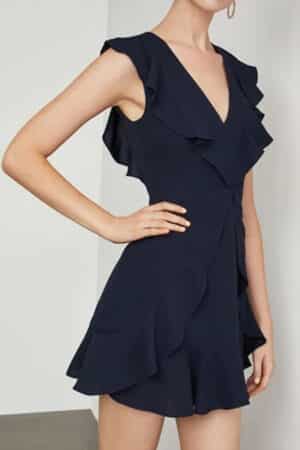 Short navy blue dress with ruffles.