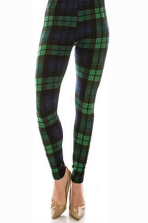 Hosiery style tips: How to wear stockings, leggings, and pantyhose 3 Product shot of patterned leggings.