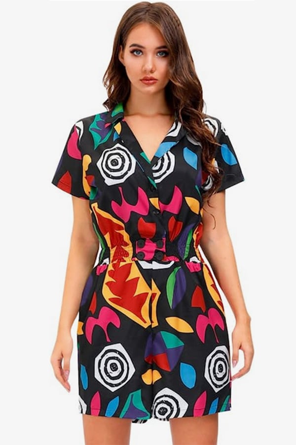 Pop culture Halloween costume for Eleven character of Stranger Things.