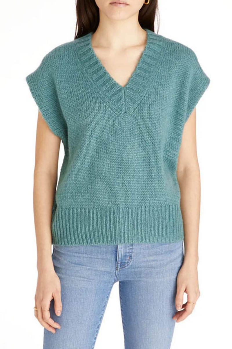 Short sleeved sweater on sale during Nordstrom Anniversary Sale 2023.